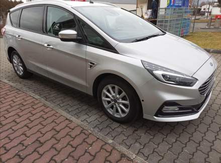Ford - S-MAX