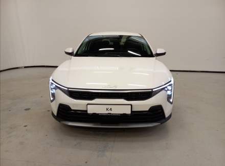 Kia - K4