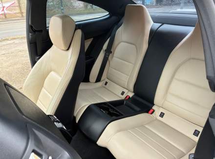 Mercedes-Benz - C-class