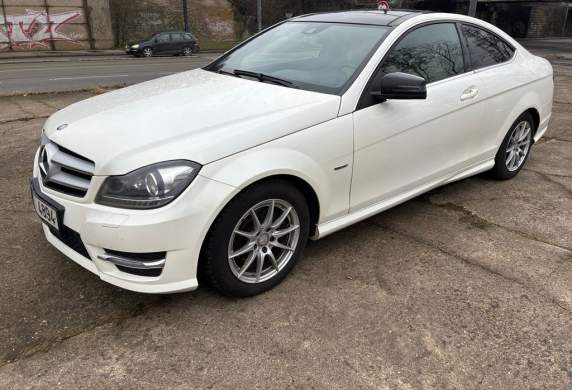 Mercedes-Benz - C-class