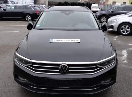 Volkswagen - Passat