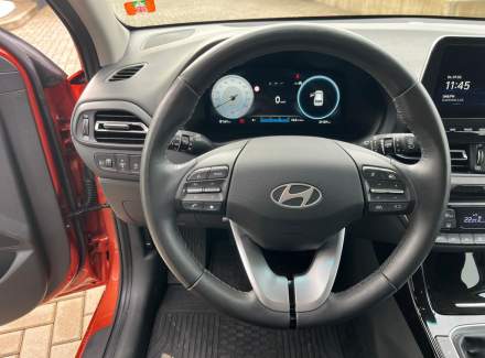 Hyundai - i30