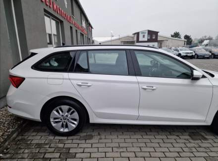 Škoda - Octavia