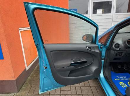 Opel - Corsa