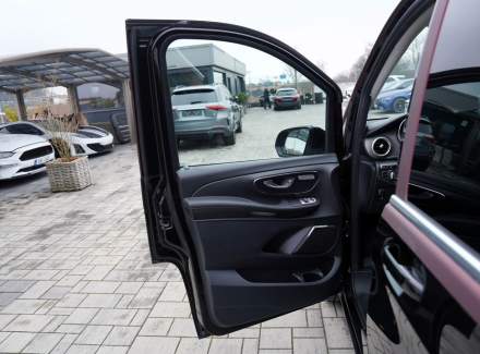 Mercedes-Benz - V-class