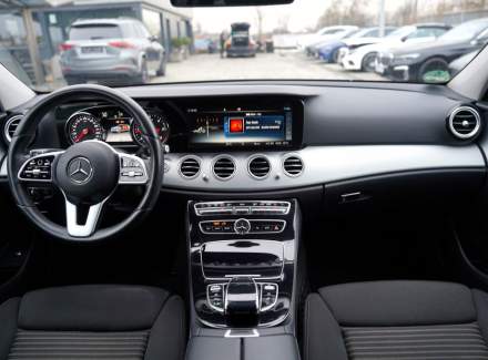 Mercedes-Benz - E-class