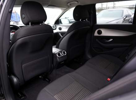 Mercedes-Benz - E-class