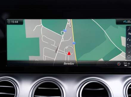 Mercedes-Benz - E-class