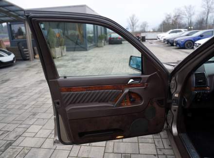 Mercedes-Benz - S-class