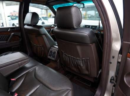 Mercedes-Benz - S-class