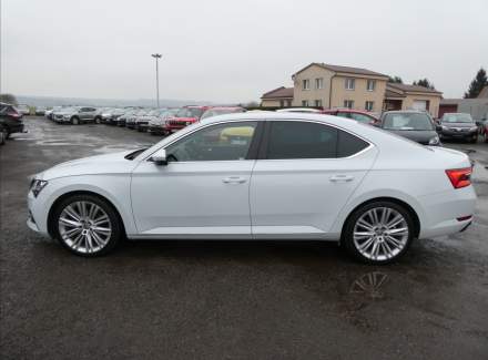 Škoda - Superb