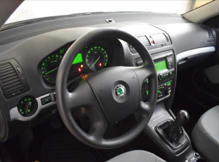 Škoda - Octavia