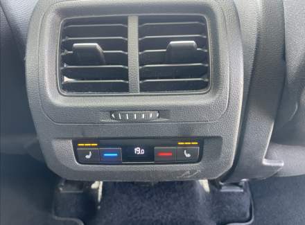 Volkswagen - Touran