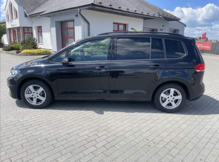 Volkswagen - Touran