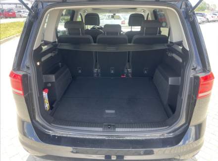 Volkswagen - Touran