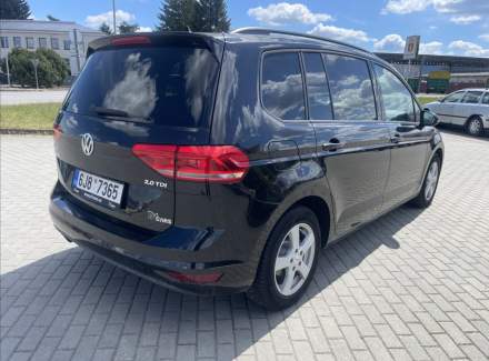 Volkswagen - Touran
