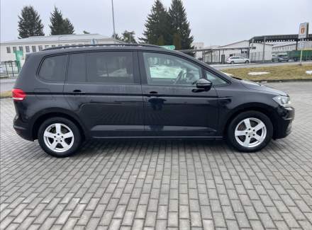 Volkswagen - Touran