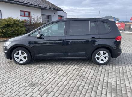 Volkswagen - Touran