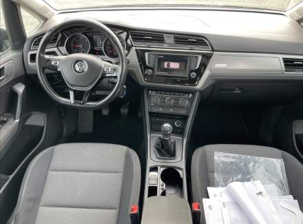 Volkswagen - Touran