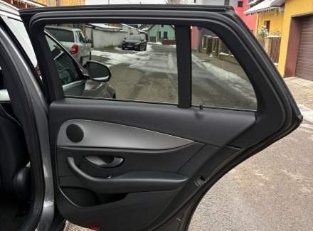 Mercedes-Benz - E-class