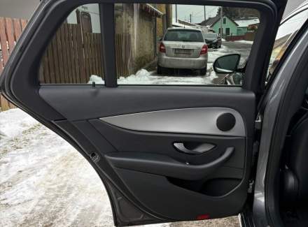 Mercedes-Benz - E-class