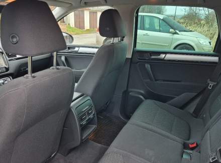 Volkswagen - Touareg