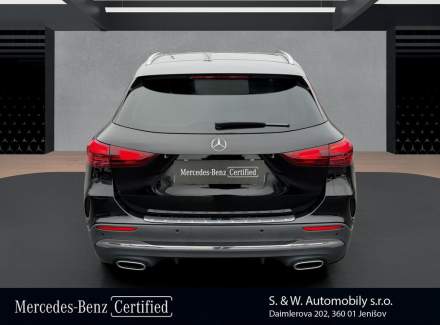 Mercedes-Benz - GLA