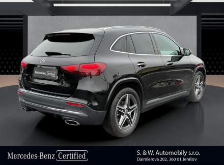 Mercedes-Benz - GLA