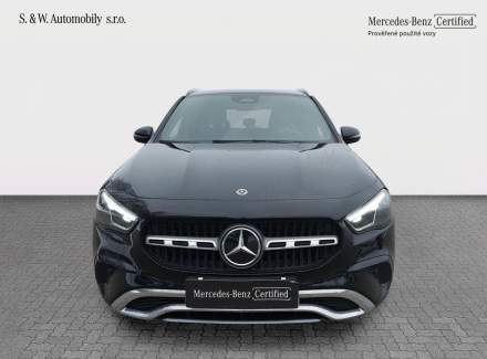 Mercedes-Benz - GLA