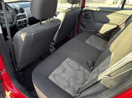 Dacia - Sandero