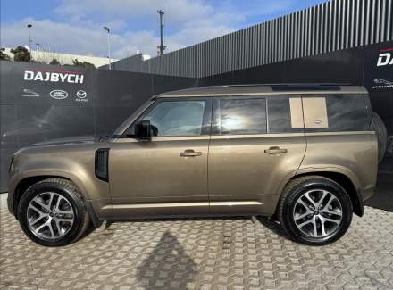 Land Rover - Defender