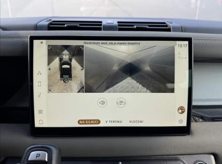 Land Rover - Defender