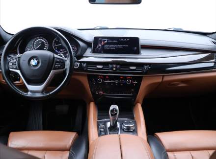 BMW - X6