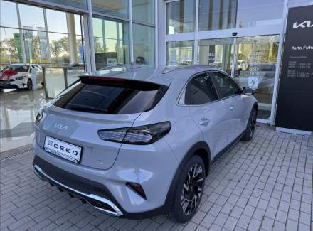 Kia - XCeed