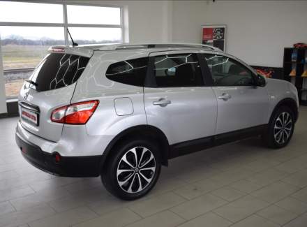 Nissan - Qashqai