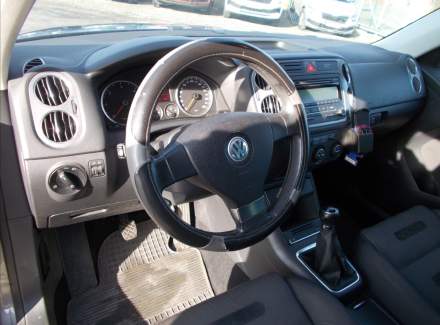 Volkswagen - Tiguan