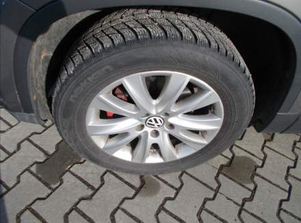 Volkswagen - Tiguan