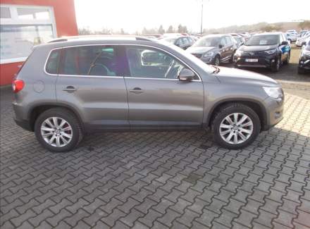 Volkswagen - Tiguan