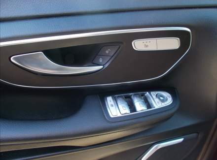 Mercedes-Benz - V-class