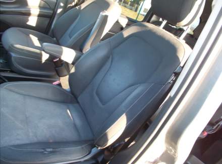 Mercedes-Benz - V-class