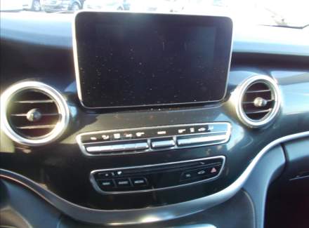 Mercedes-Benz - V-class