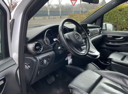 Mercedes-Benz - V-class