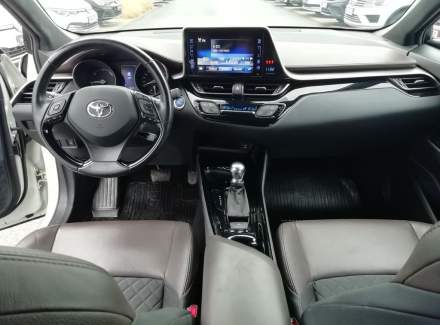 Toyota - C-HR