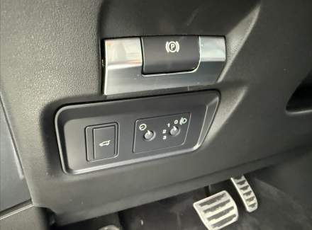 Land Rover - Range Rover Evoque