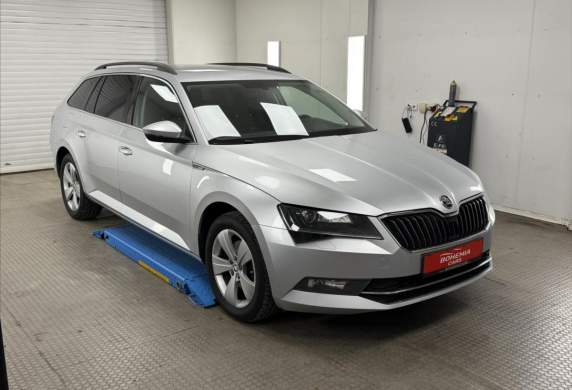 Škoda - Superb