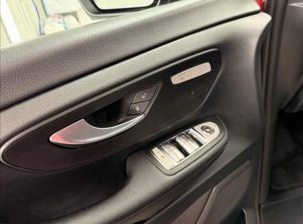 Mercedes-Benz - V-class