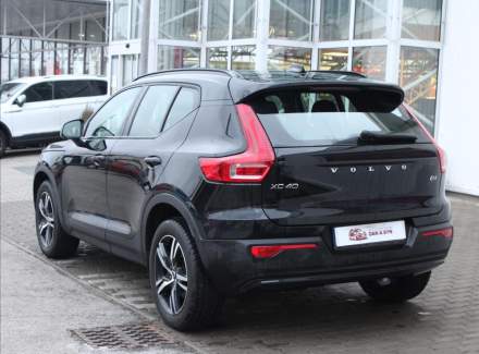 Volvo - XC40