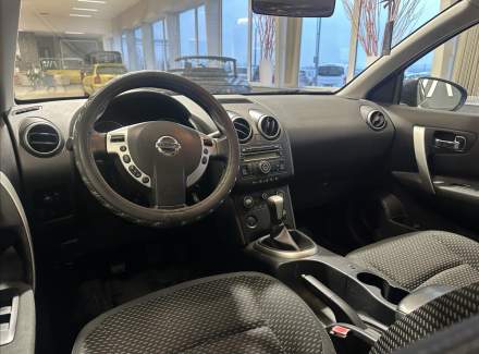 Nissan - Qashqai