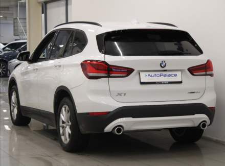 BMW - X1
