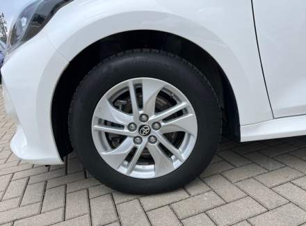 Toyota - Yaris